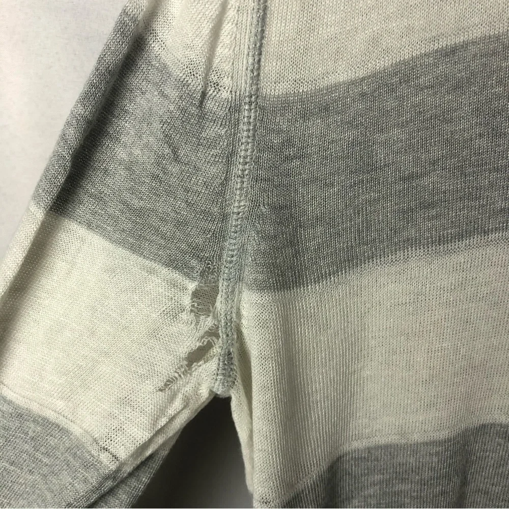 Banana Republic‎ Gray & White Stripe Linen Crewneck Sweater M